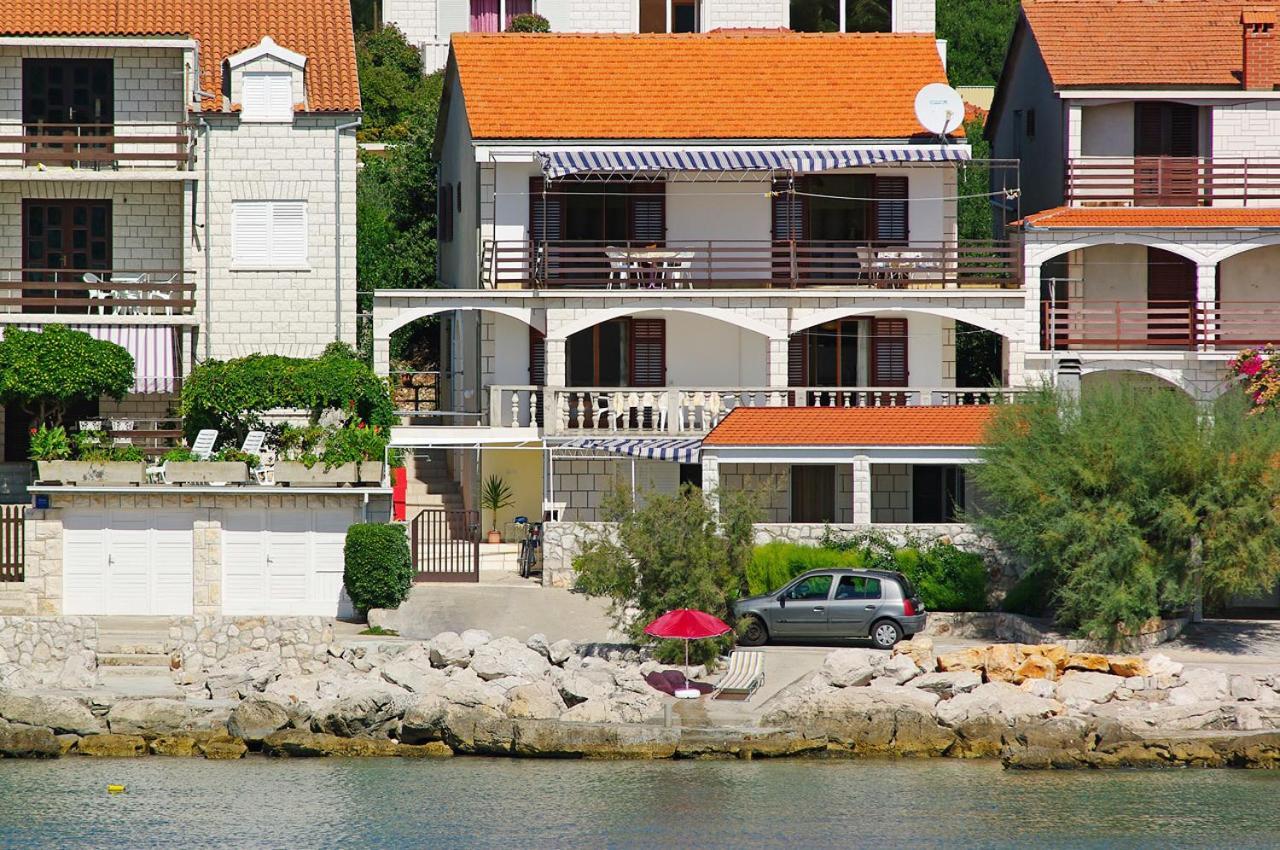 Apartments Penovic Prizba Bagian luar foto